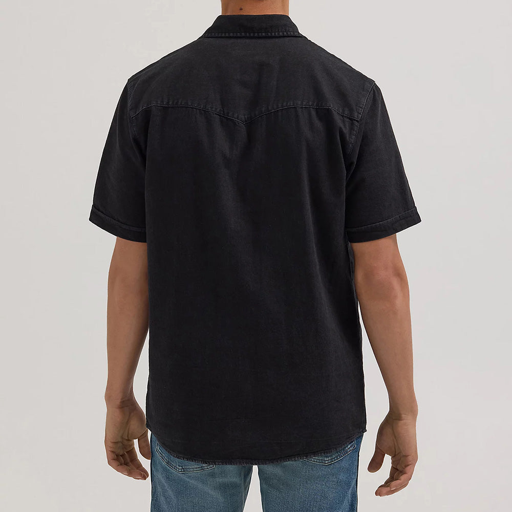 Schwarzes Herrenhemd aus Denim mit kurzen Ärmeln – Western-Look